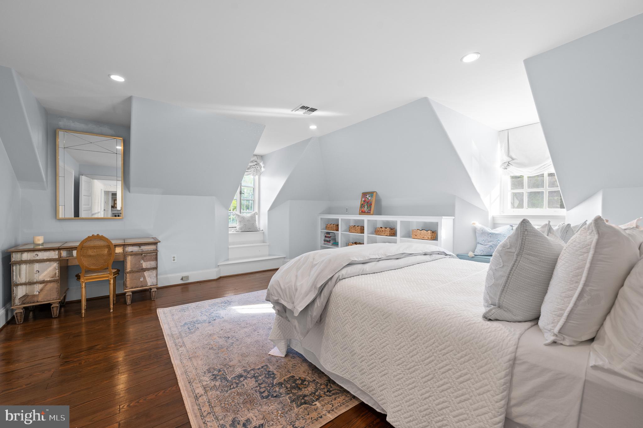 WEST WAYNE - Residential