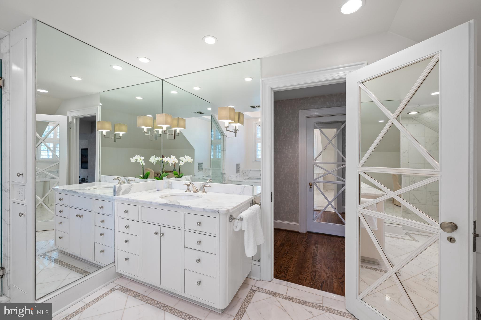 WEST WAYNE - Residential