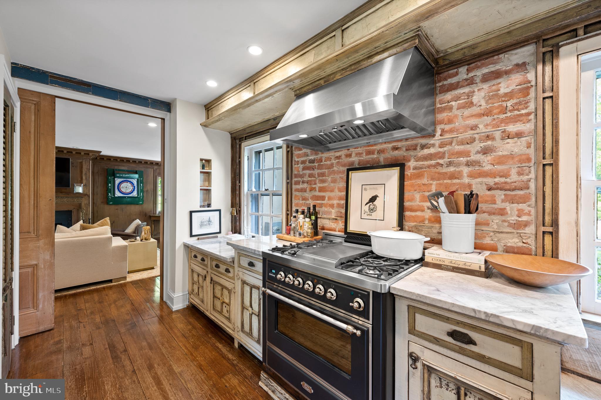 WEST WAYNE - Residential