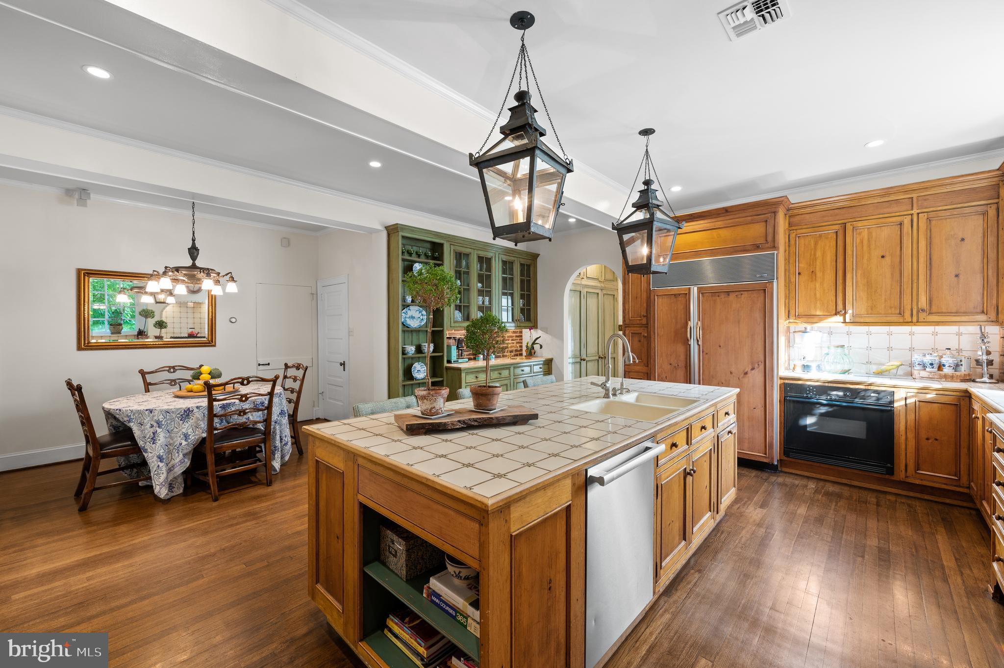 WEST WAYNE - Residential