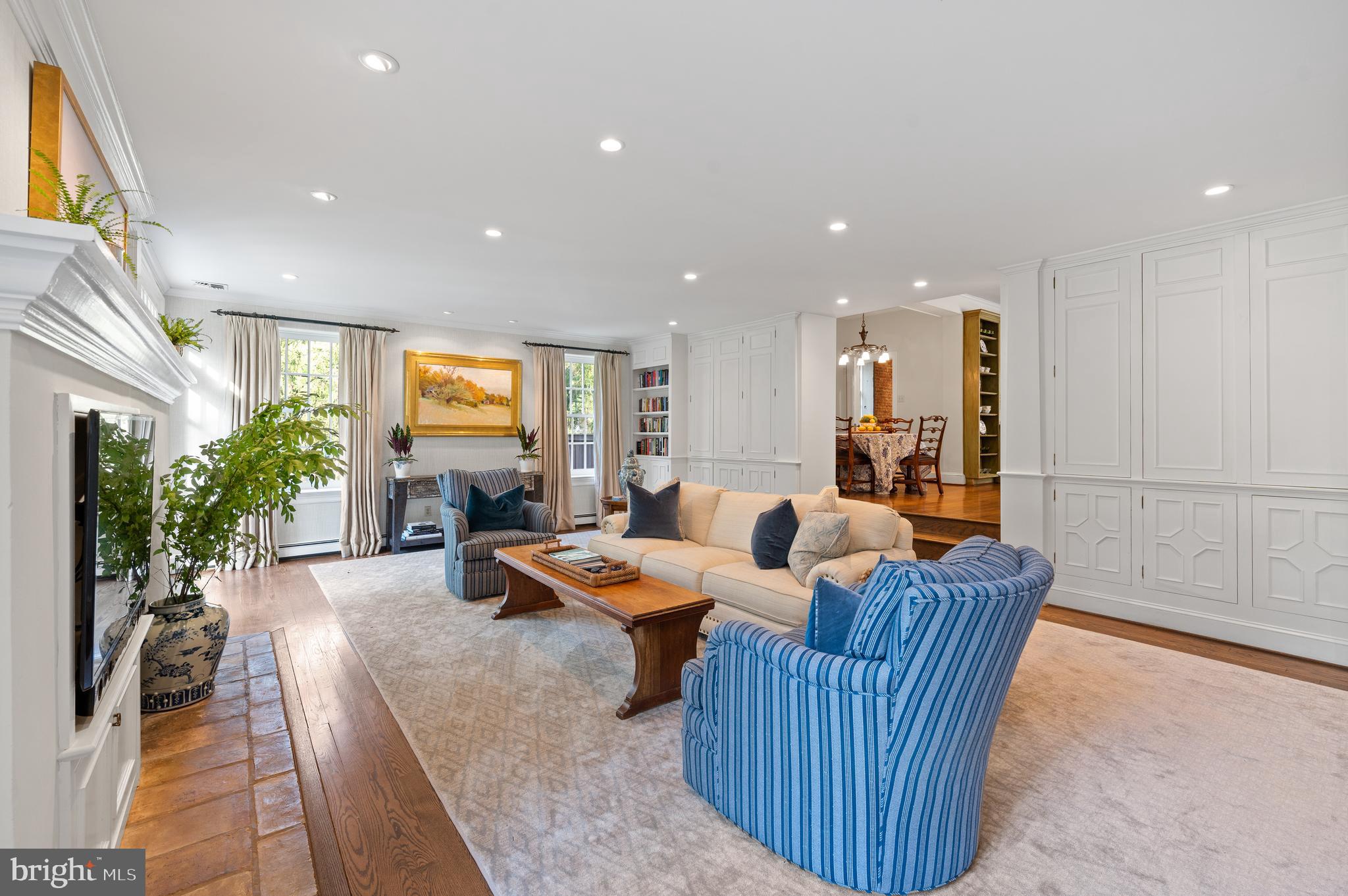 WEST WAYNE - Residential