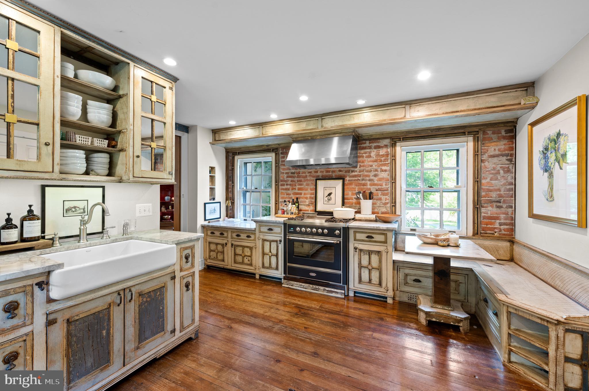 WEST WAYNE - Residential