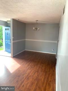 WHISKEY BOTTOM - Residential