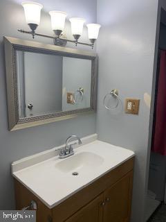 WHISKEY BOTTOM - Residential