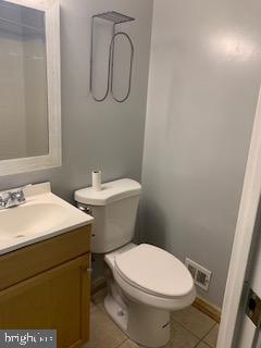 WHISKEY BOTTOM - Residential