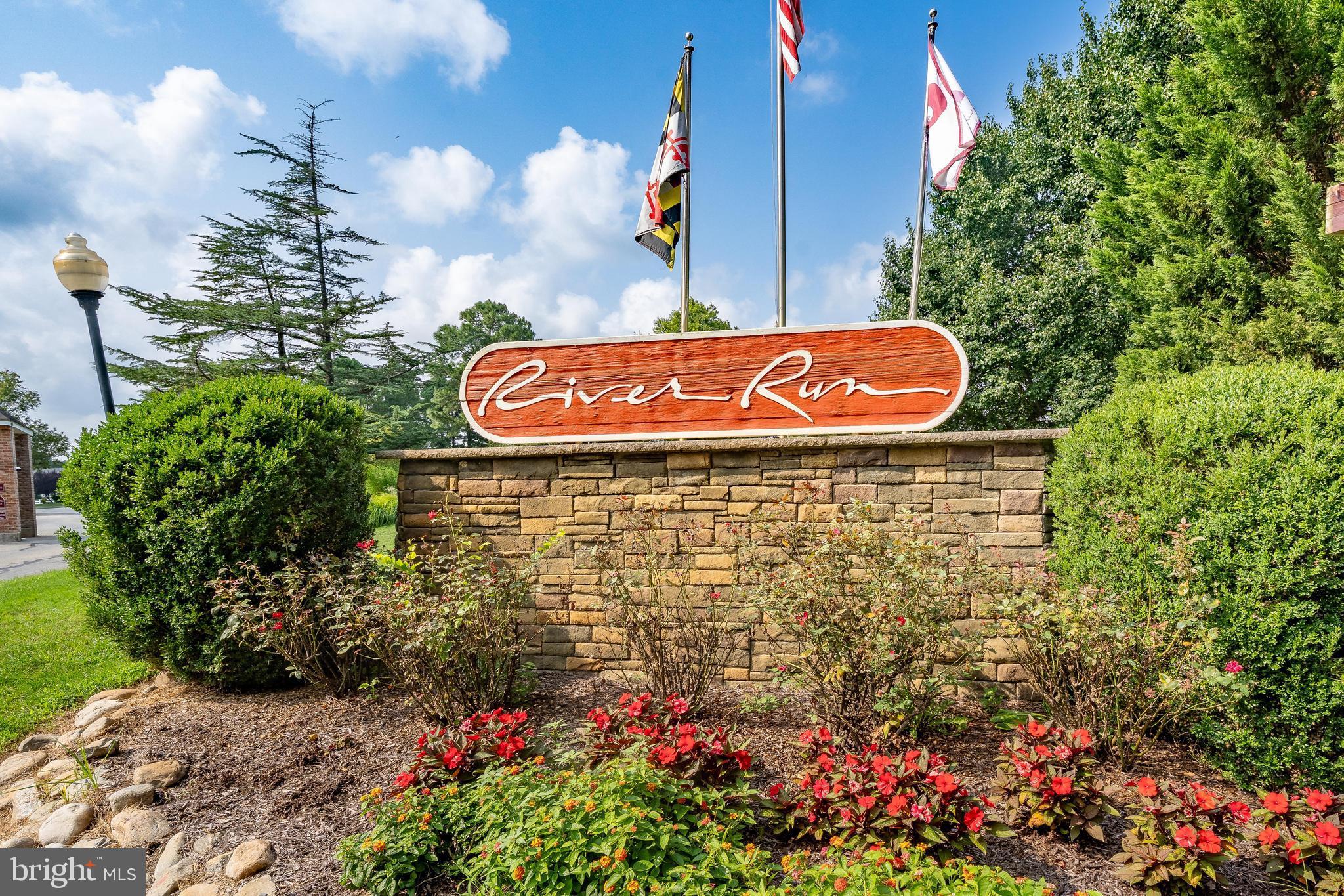 RIVER RUN - Residential