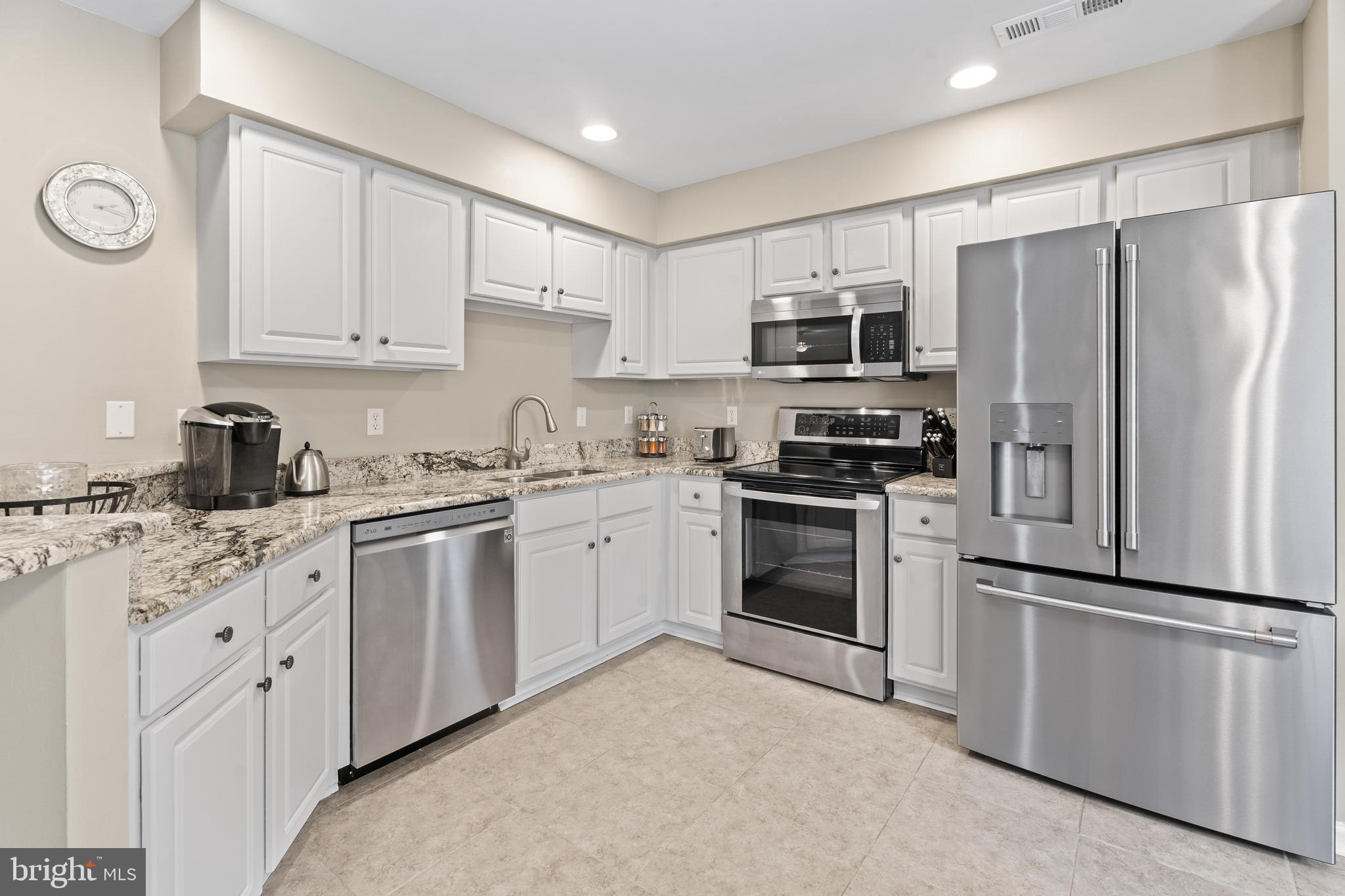 RIVER RUN - Residential