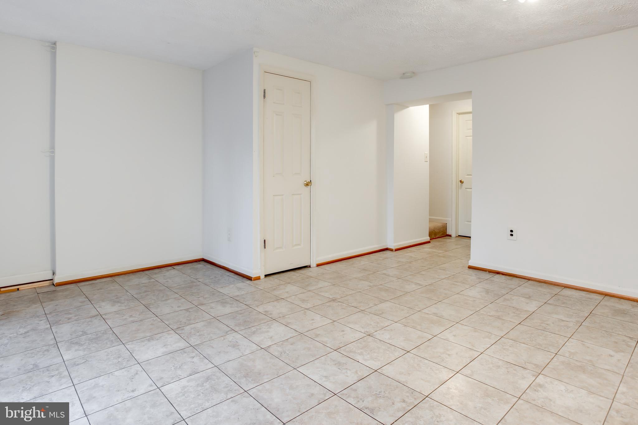 STONE CROSSING - Residential Lease