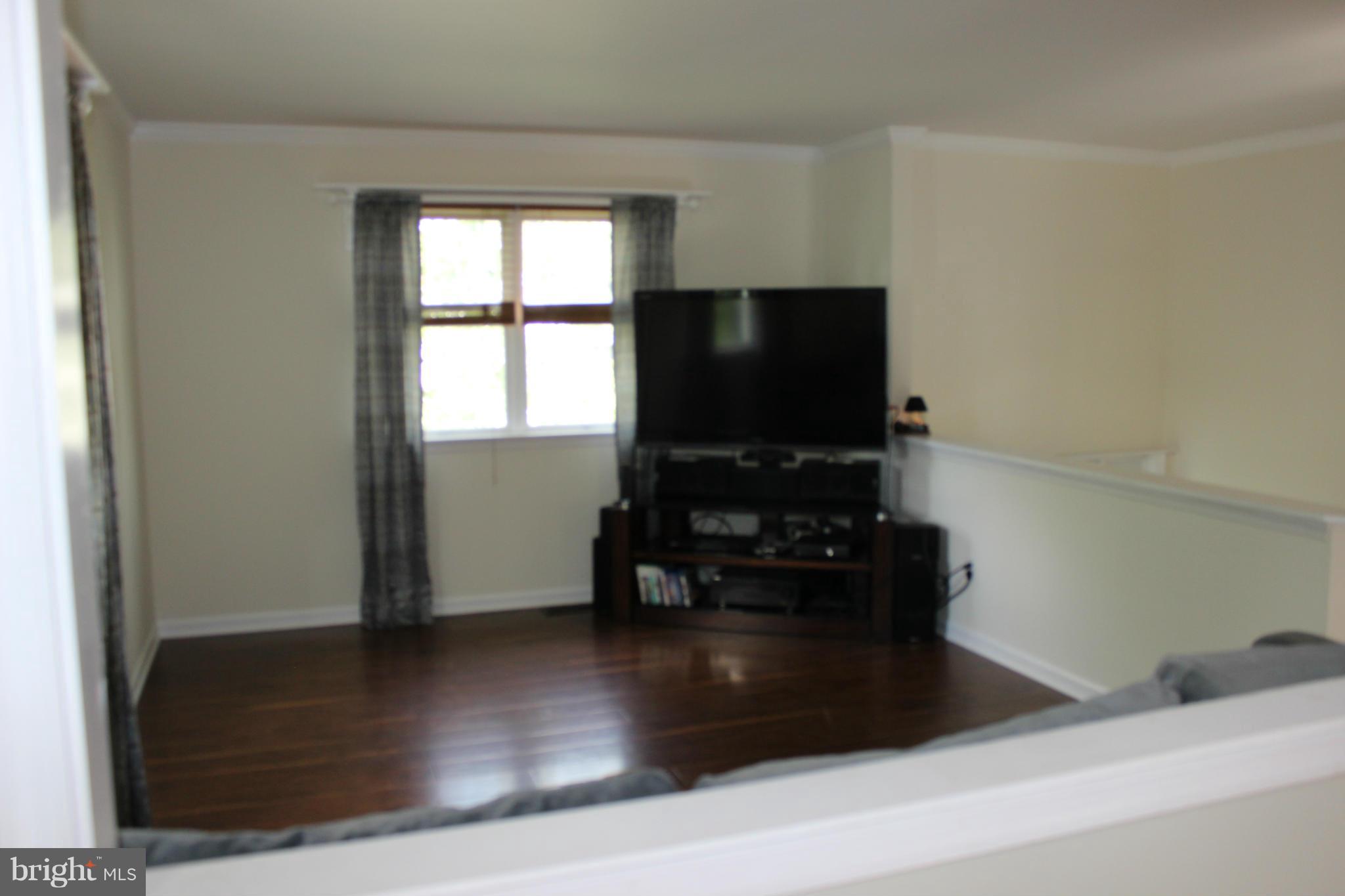 CREEKVIEW - Residential