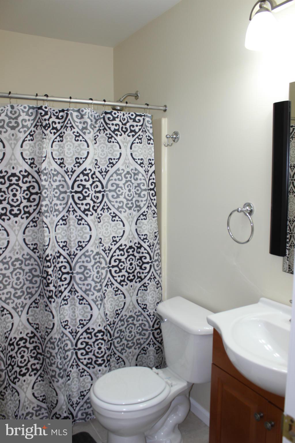 CREEKVIEW - Residential