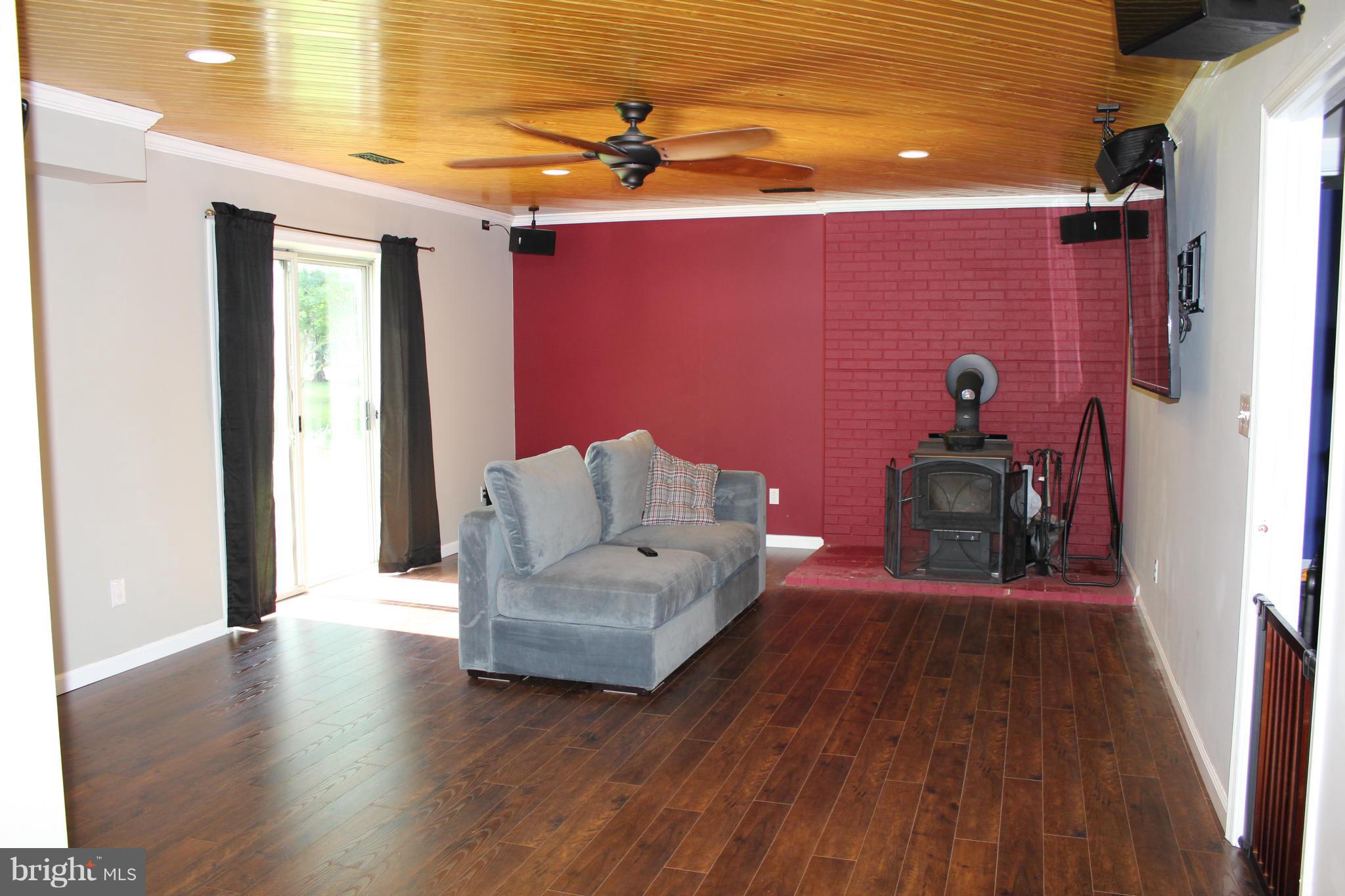 CREEKVIEW - Residential