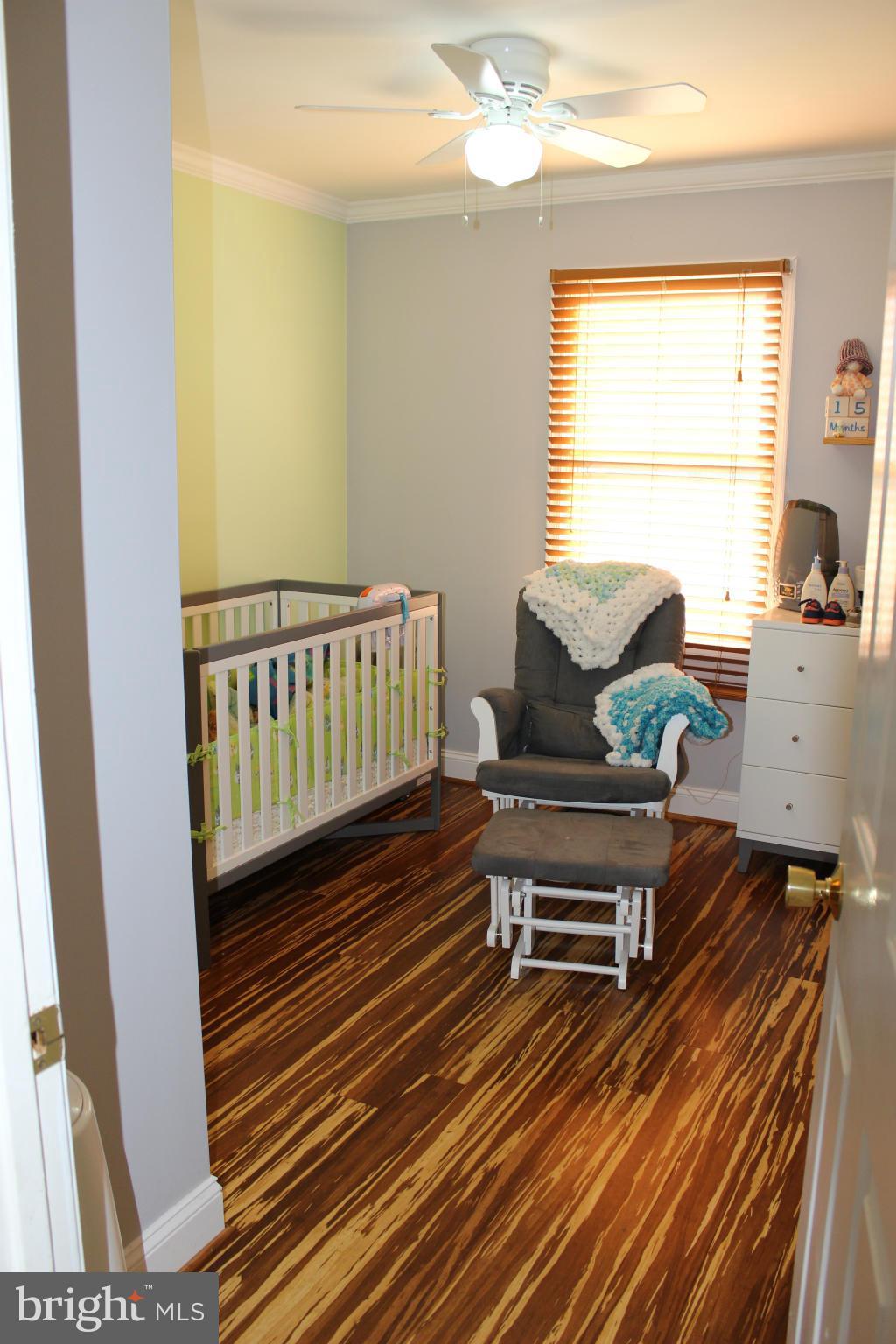 CREEKVIEW - Residential