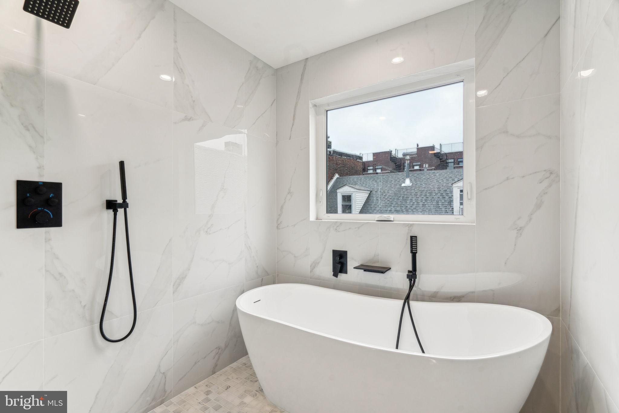 NORTHERN LIBERTIES - Residential Lease