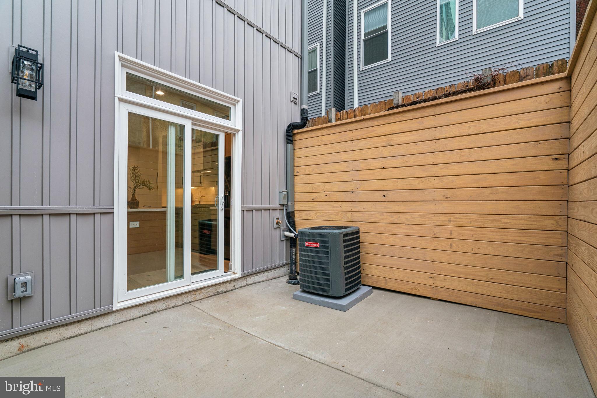 NORTHERN LIBERTIES - Residential Lease