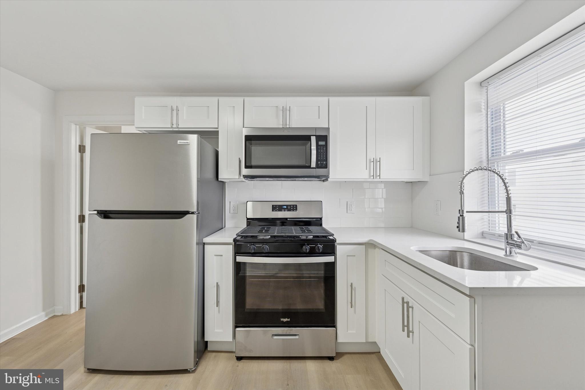 NORTH CENTRAL - Residential Lease