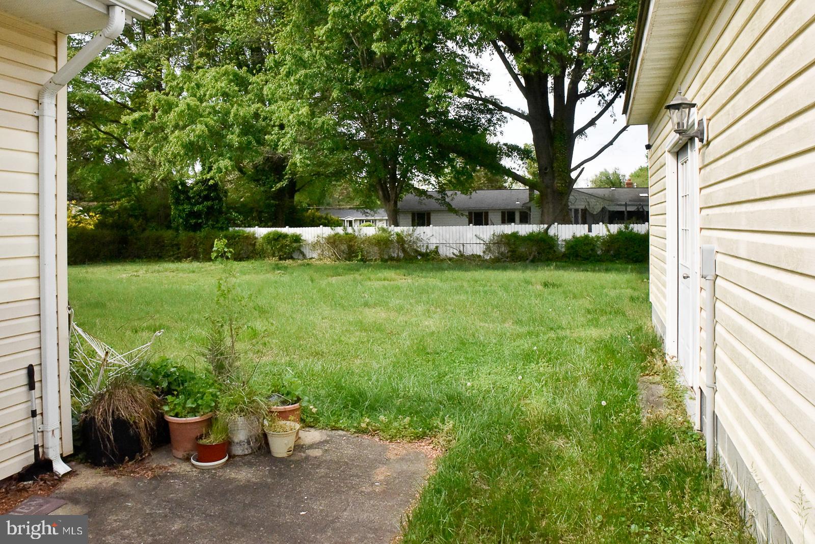 PEACOCK MANOR - Residential