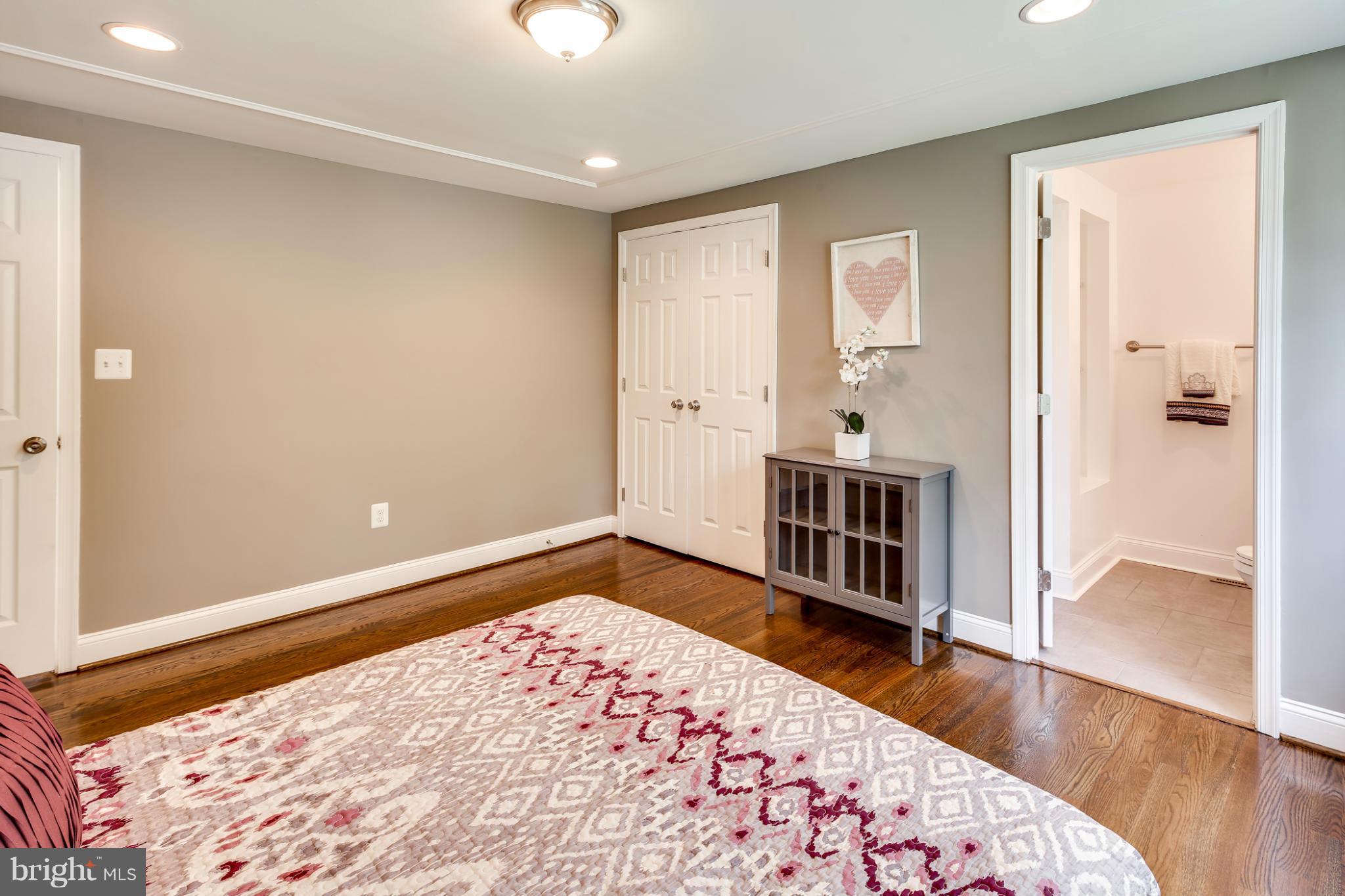 SOUTHVIEW - Residential