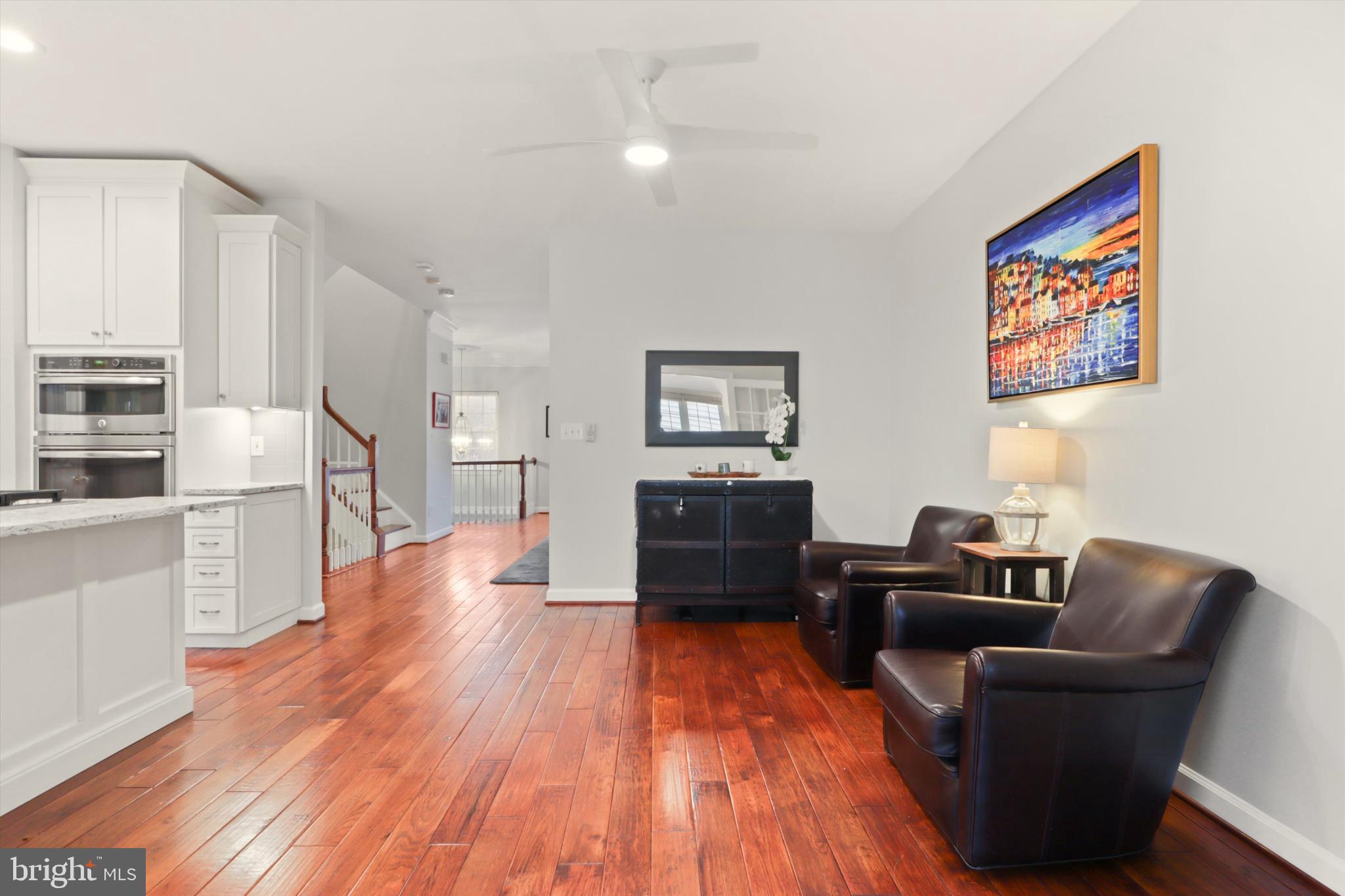 FAIRFAX CENTER LANDBAY - Residential