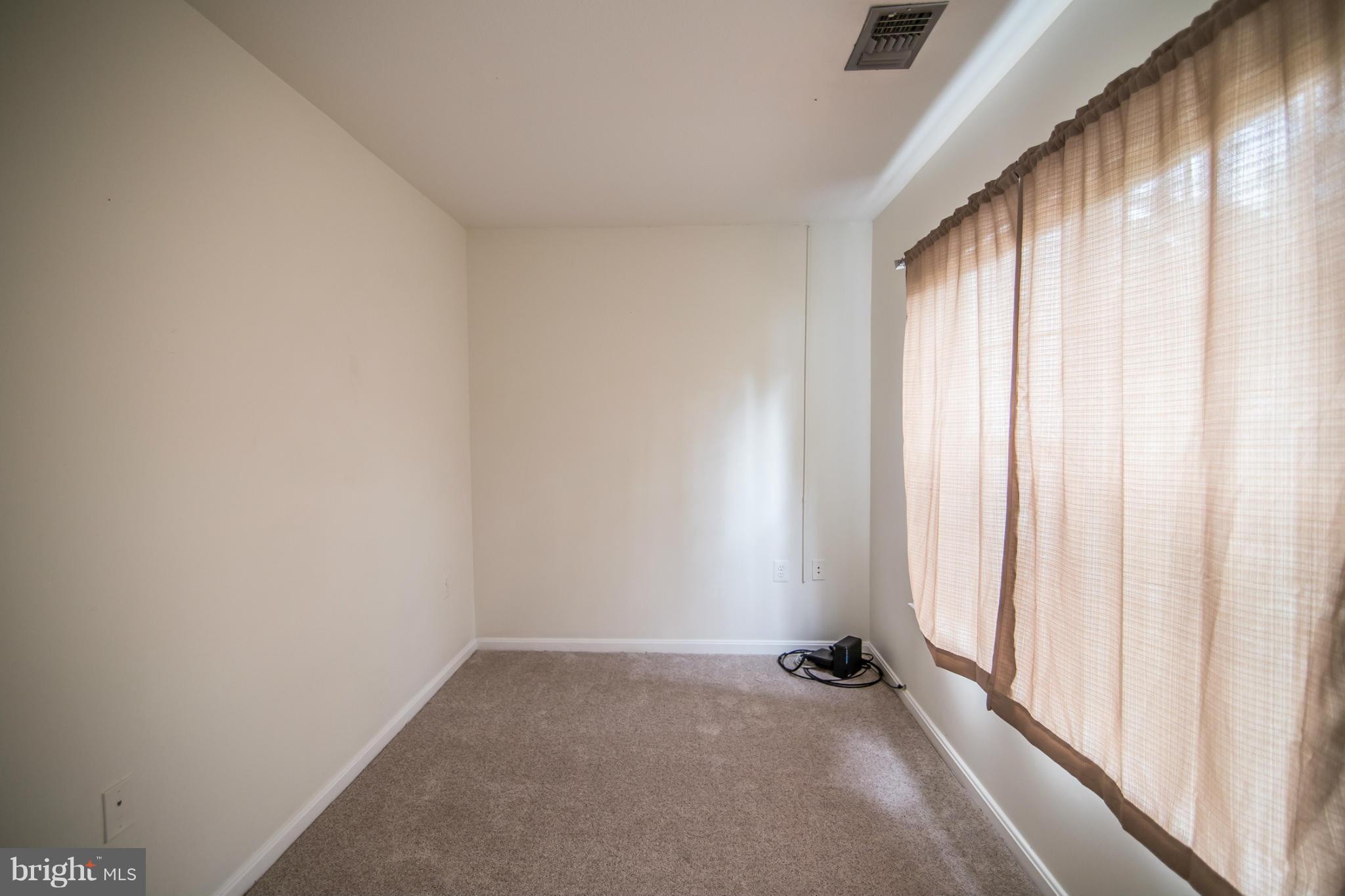 PARKSIDE AT ASHBURN - Residential