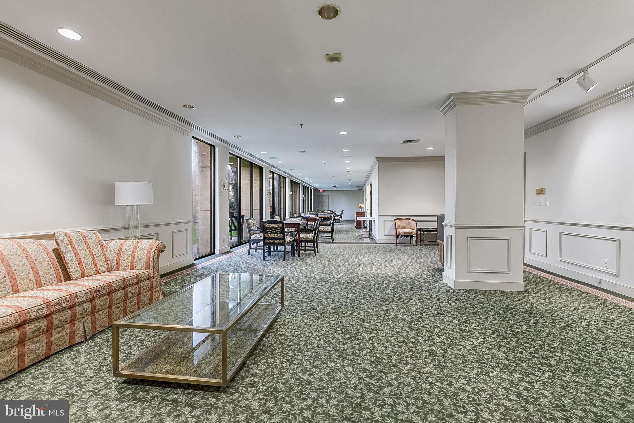 WHITLEY PARK CONDOMINIUM - Residential