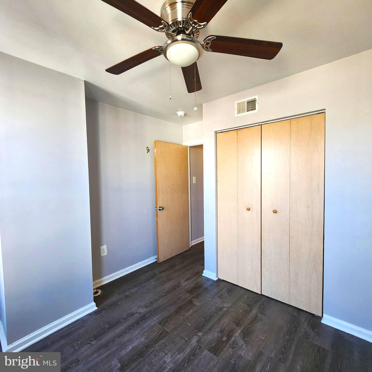 PHILADELPHIA (NORTH) - Residential Lease