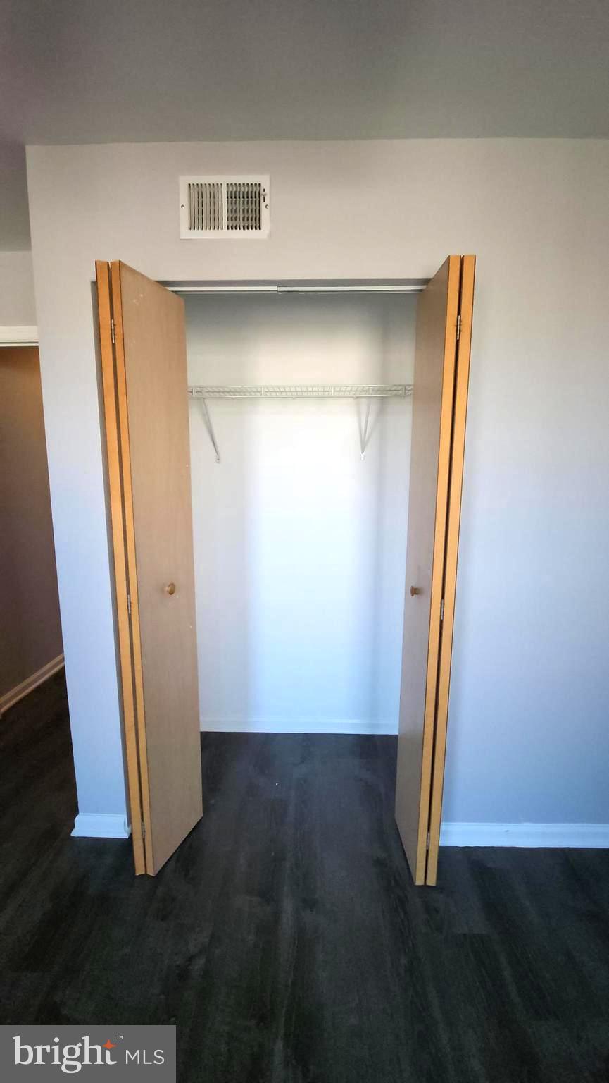 PHILADELPHIA (NORTH) - Residential Lease