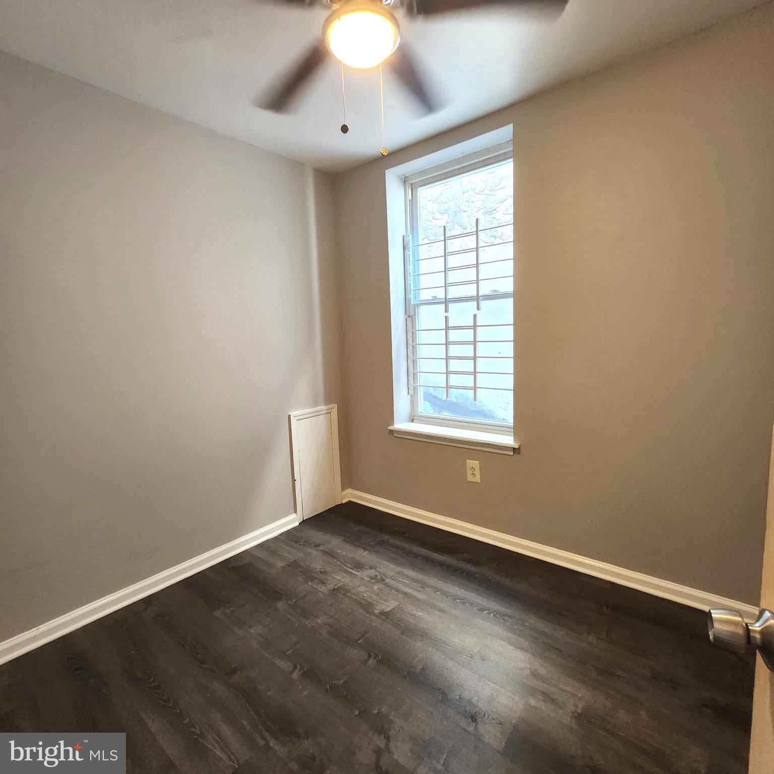 PHILADELPHIA (NORTH) - Residential Lease