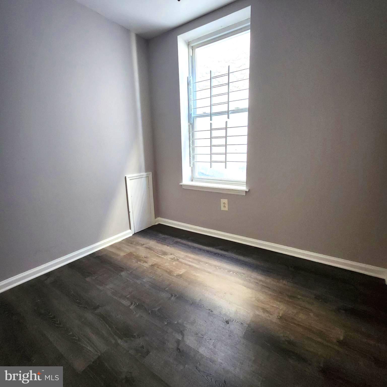 PHILADELPHIA (NORTH) - Residential Lease