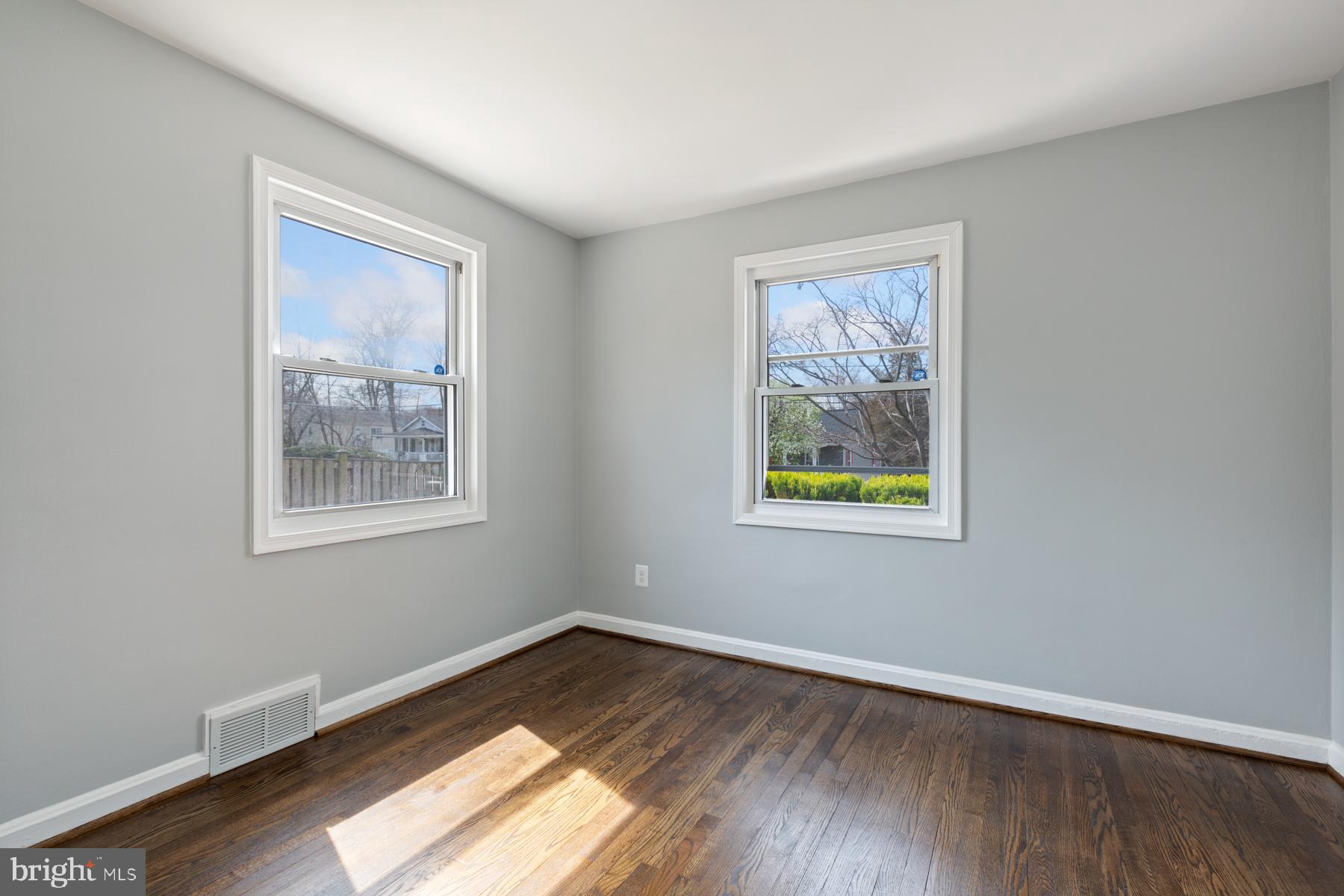 CARMODY HILLS - Residential