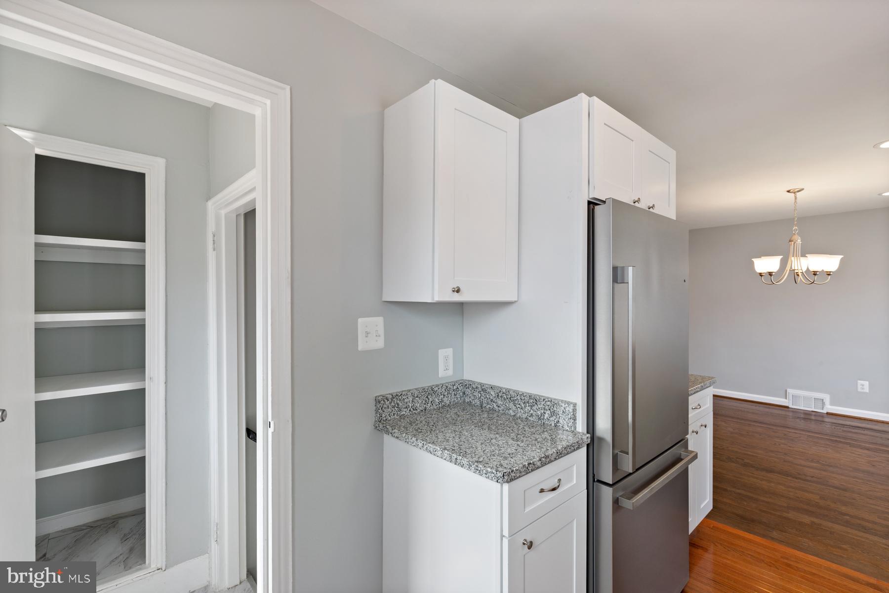 CARMODY HILLS - Residential