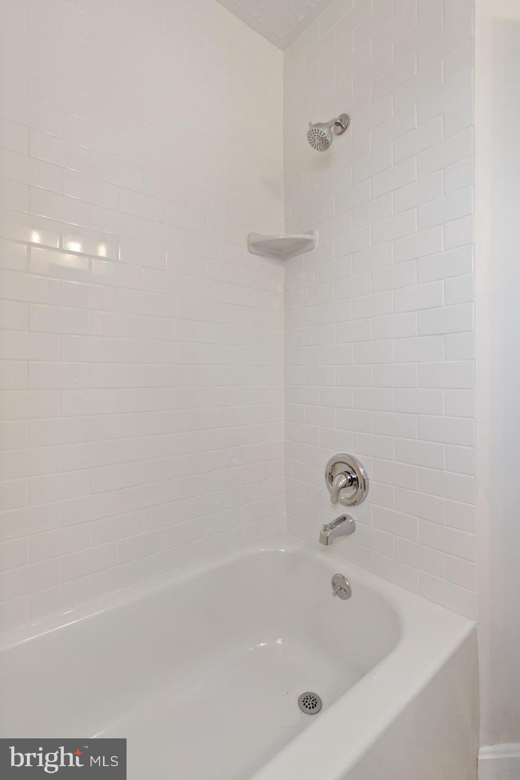 CARMODY HILLS - Residential