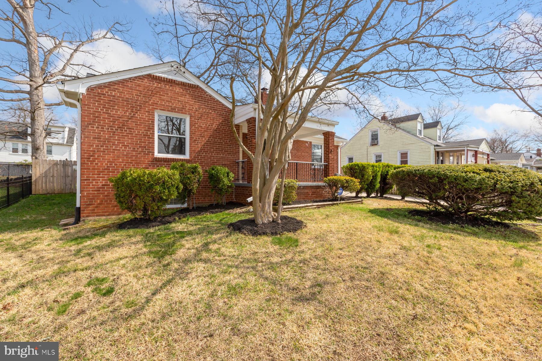 CARMODY HILLS - Residential