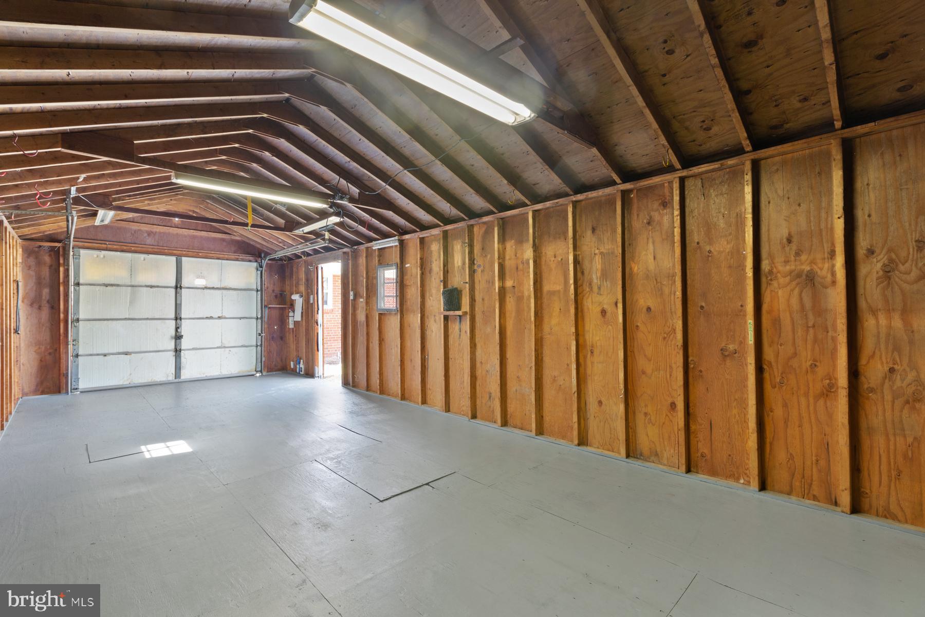 CARMODY HILLS - Residential