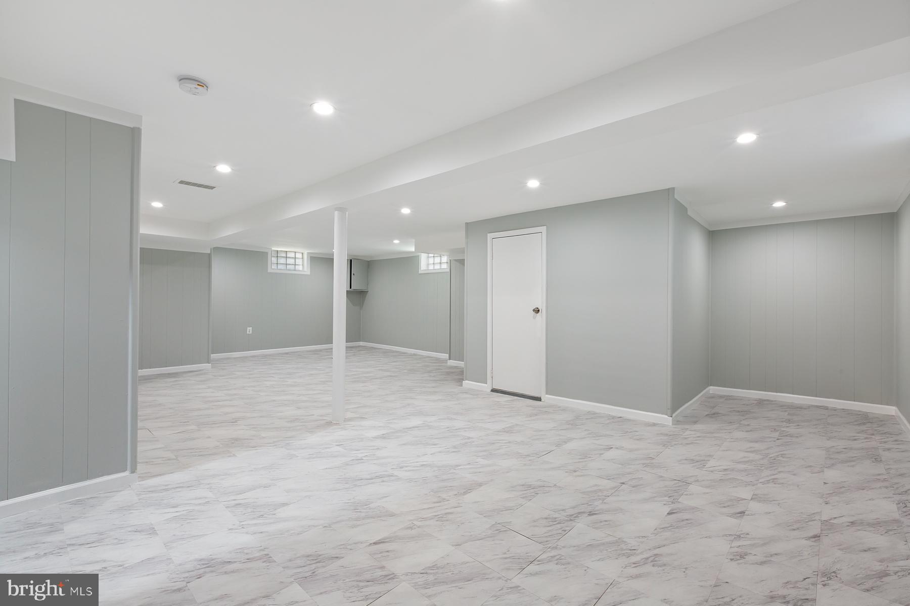 CARMODY HILLS - Residential