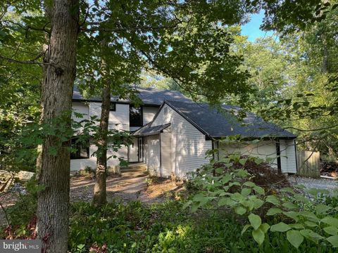 Homes For Sale - 18 Forest Lane<br/> TABERNACLE, NJ 08088