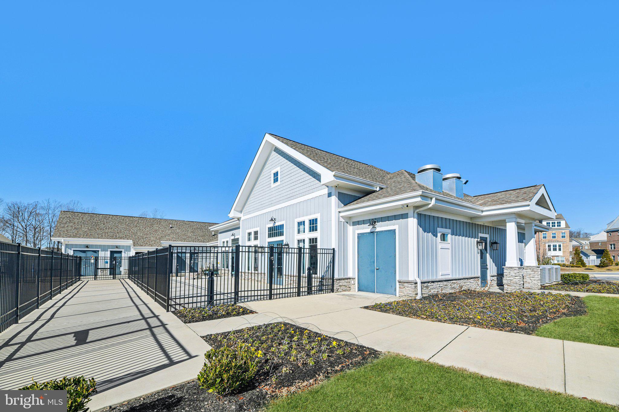 STONEHAVEN - Residential