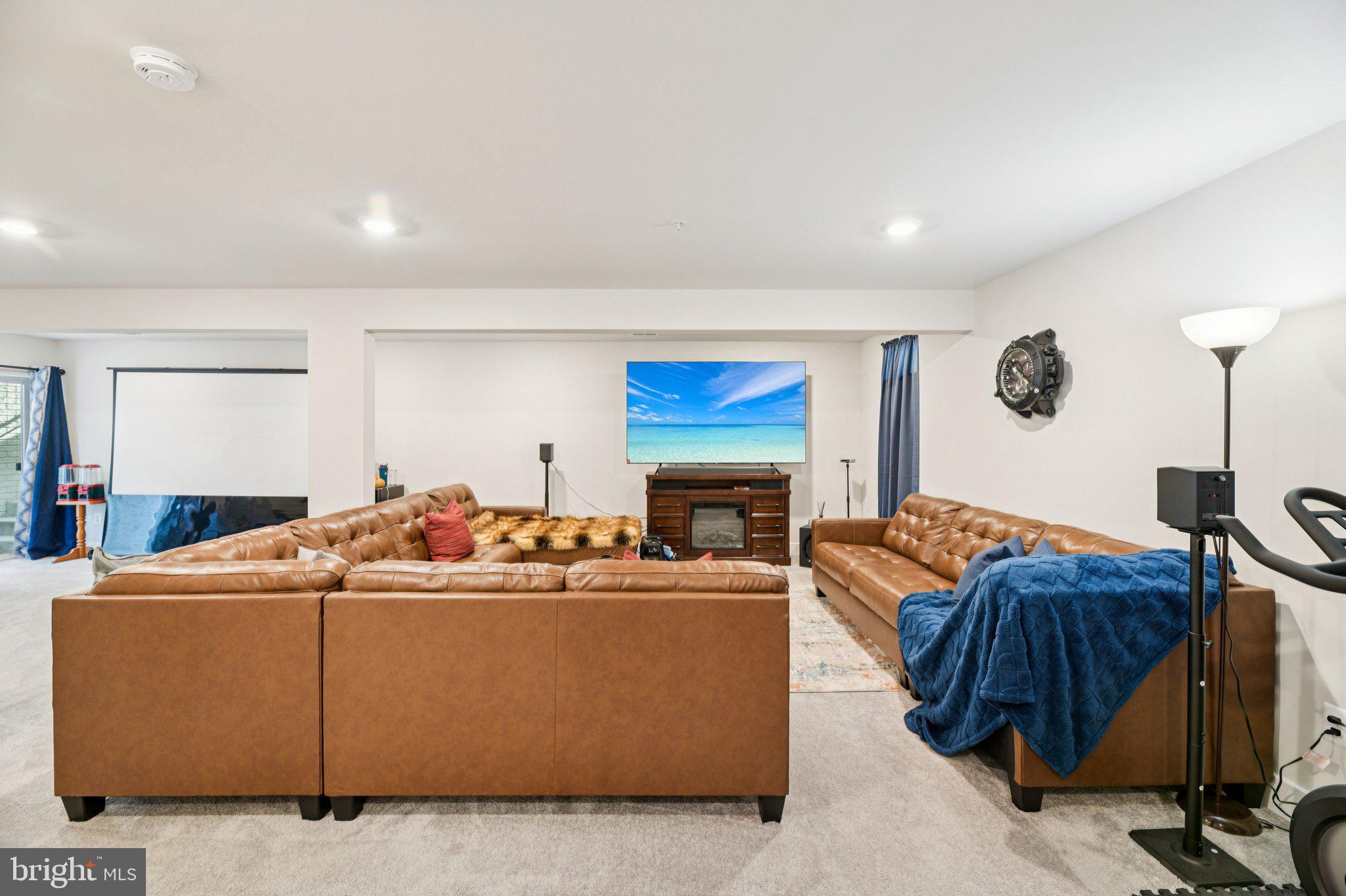 STONEHAVEN - Residential