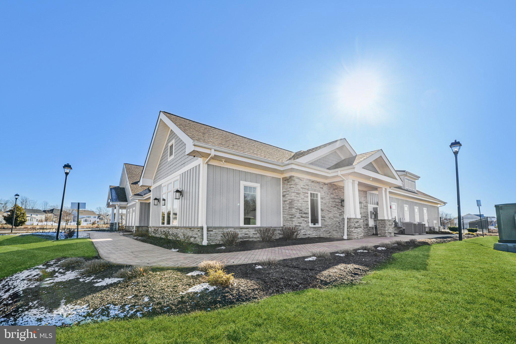 STONEHAVEN - Residential