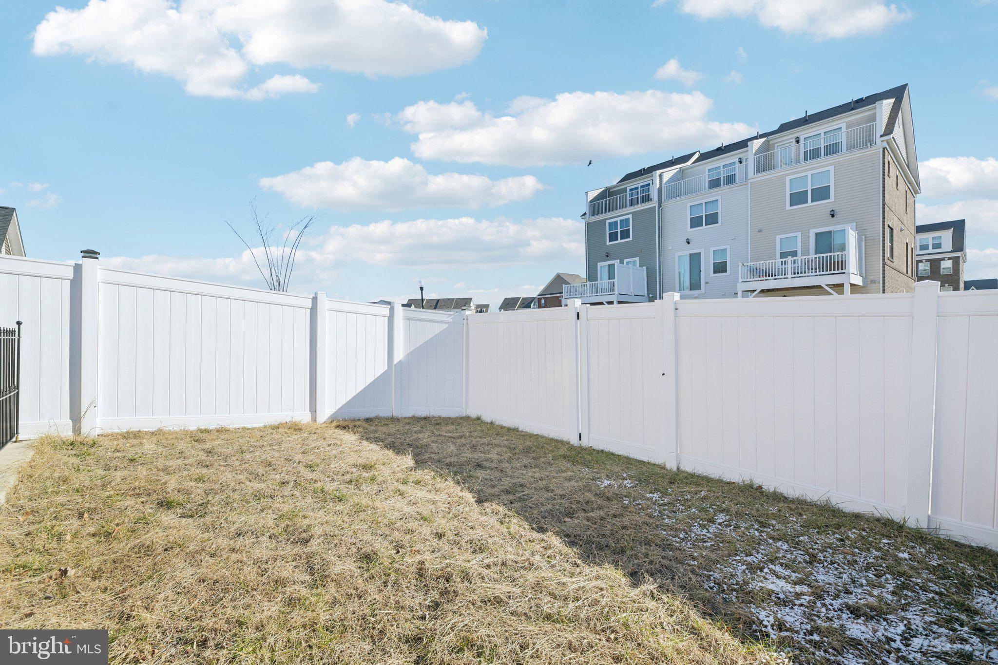 STONEHAVEN - Residential