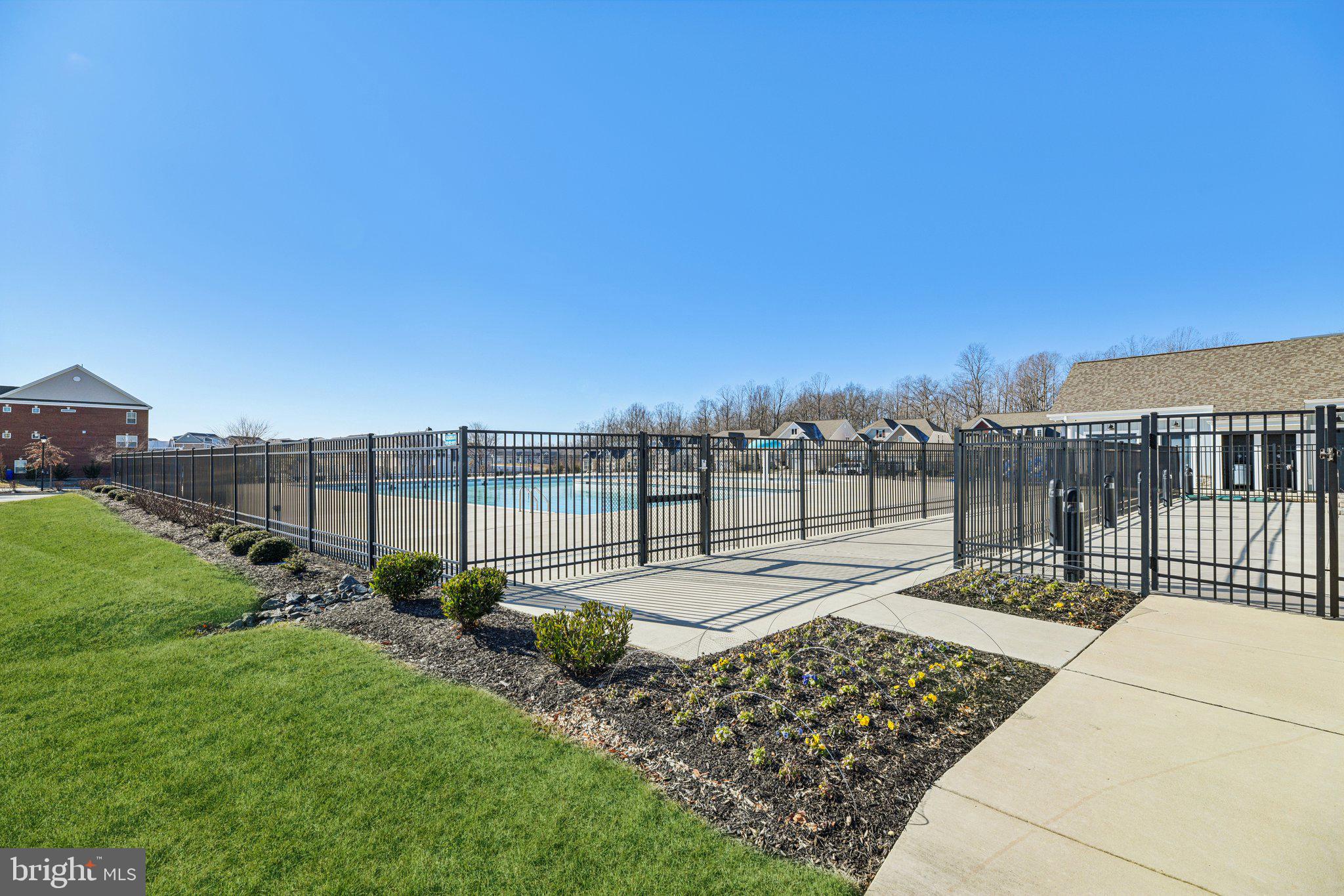 STONEHAVEN - Residential