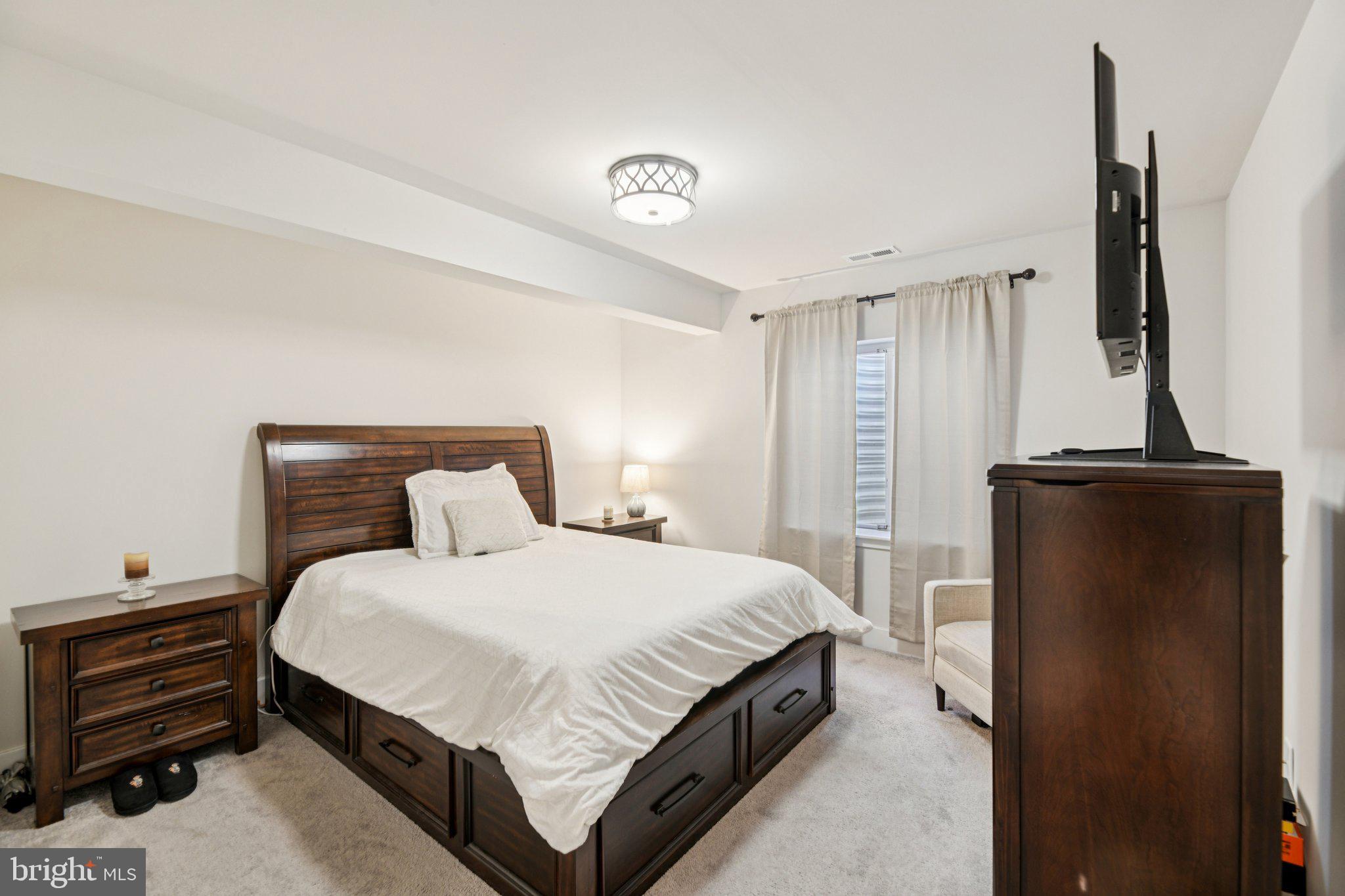 STONEHAVEN - Residential