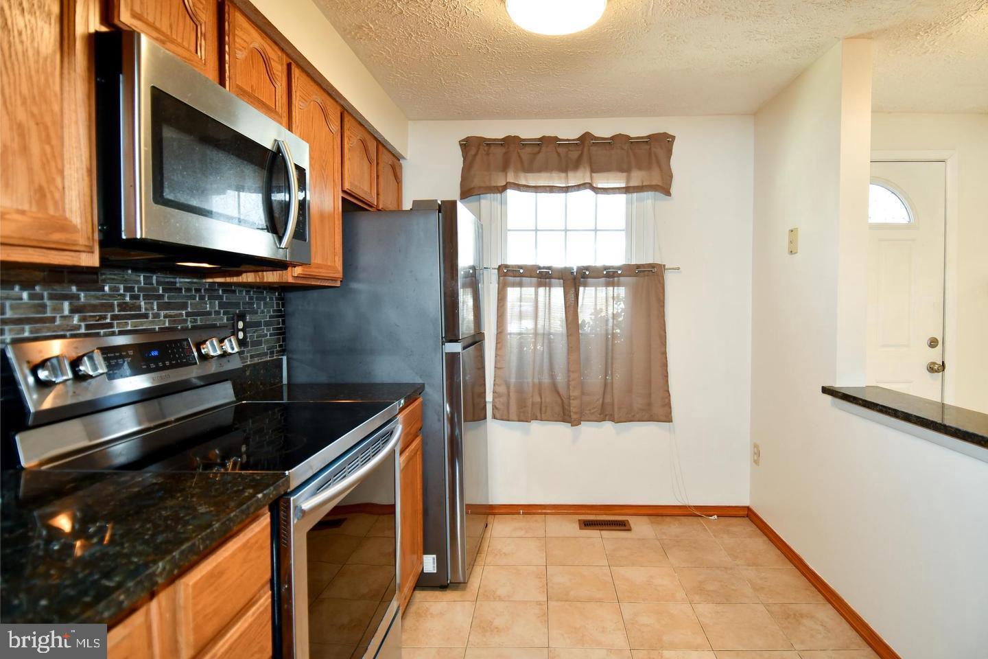 NEWINGTON FOREST - Residential Lease