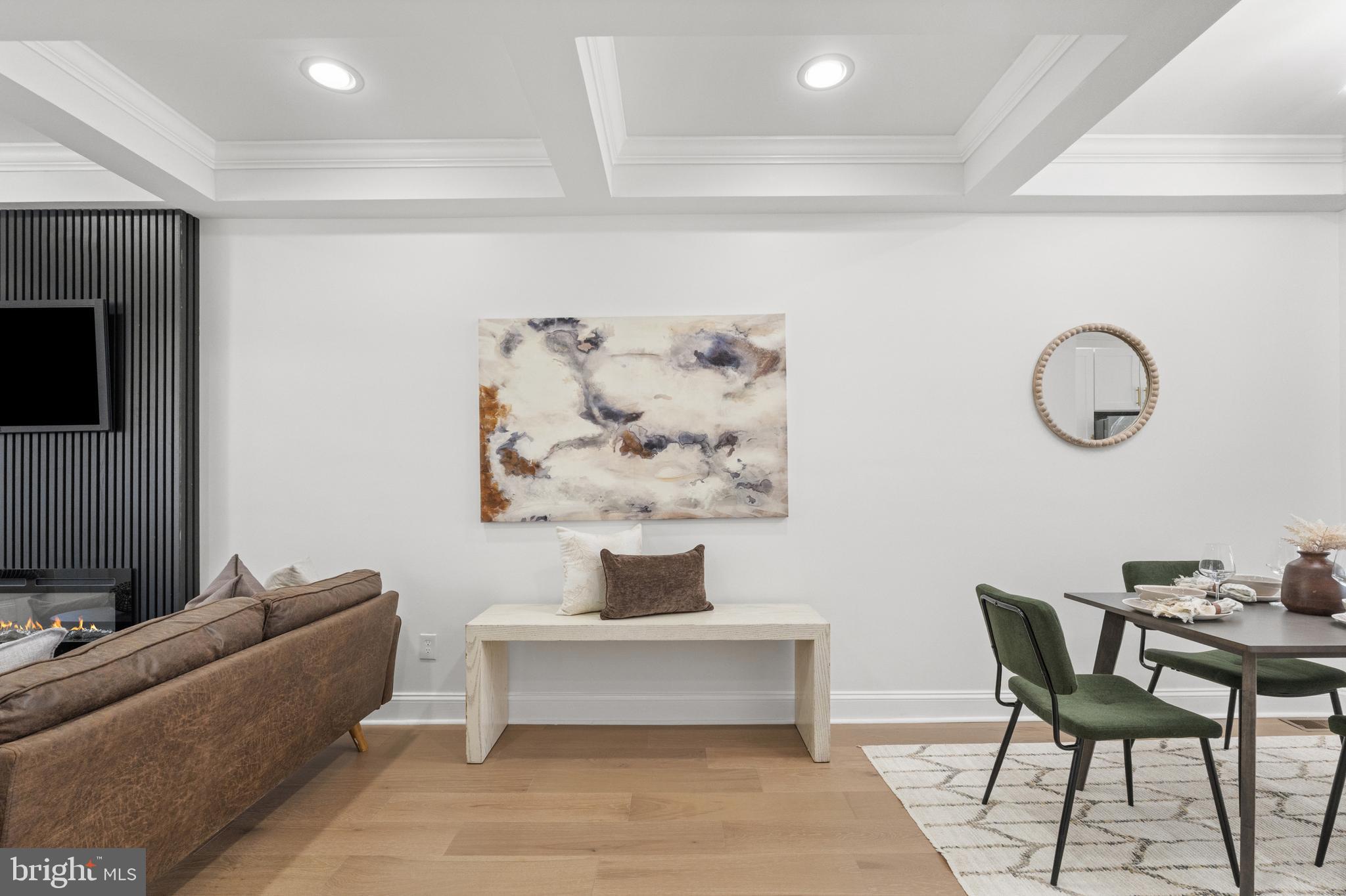 OLIVER - Residential