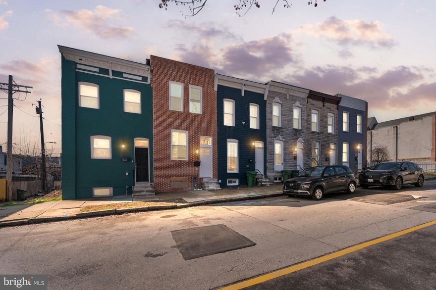 Welcome to 1631 E Oliver St — A Savvy Investor's Dream in the Heart of Oliver!

This newly constructed 4-bedroom, 3.5-bath gem delivers the perfect blend of modern design and prime location. Built from the ground up with fresh contemporary finishes and move-in-ready quality, there's nothing to do but enjoy — or earn.

Nestled in the vibrant Oliver community, this property offers exceptional versatility — ideal for owner-occupants, rental income, or long-term investment growth. With a spacious layout, luxurious baths, and zero deferred maintenance, this home is built to impress and built to last.

Opportunities like this don't come twice — schedule your showing today!