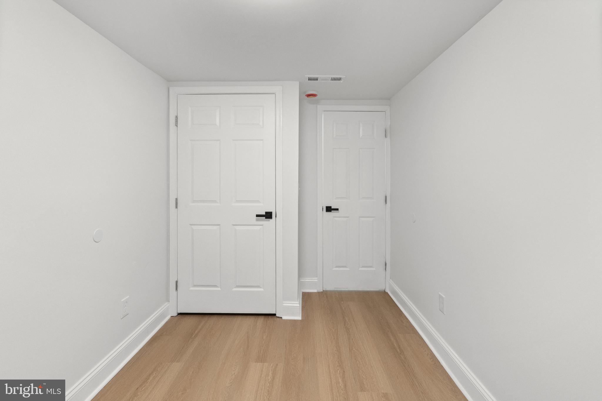 OLIVER - Residential