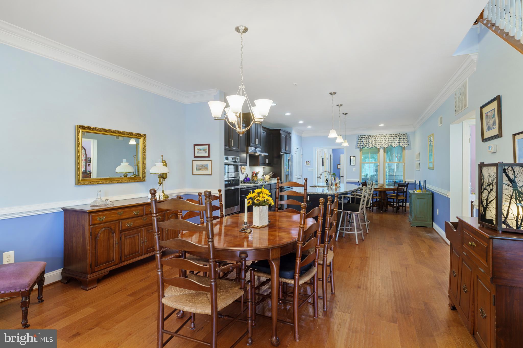 STONELEIGH SUMMIT - Residential