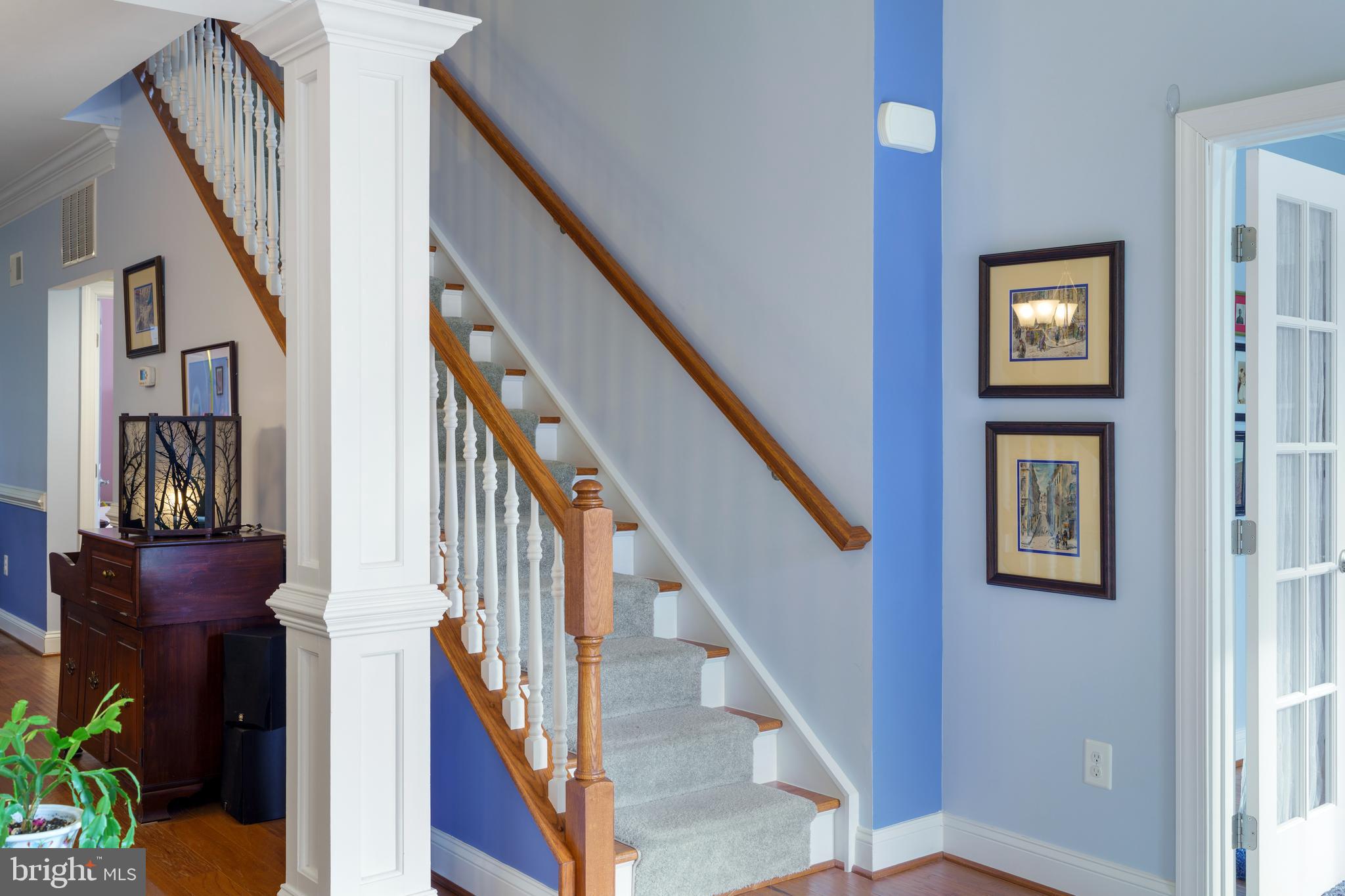 STONELEIGH SUMMIT - Residential