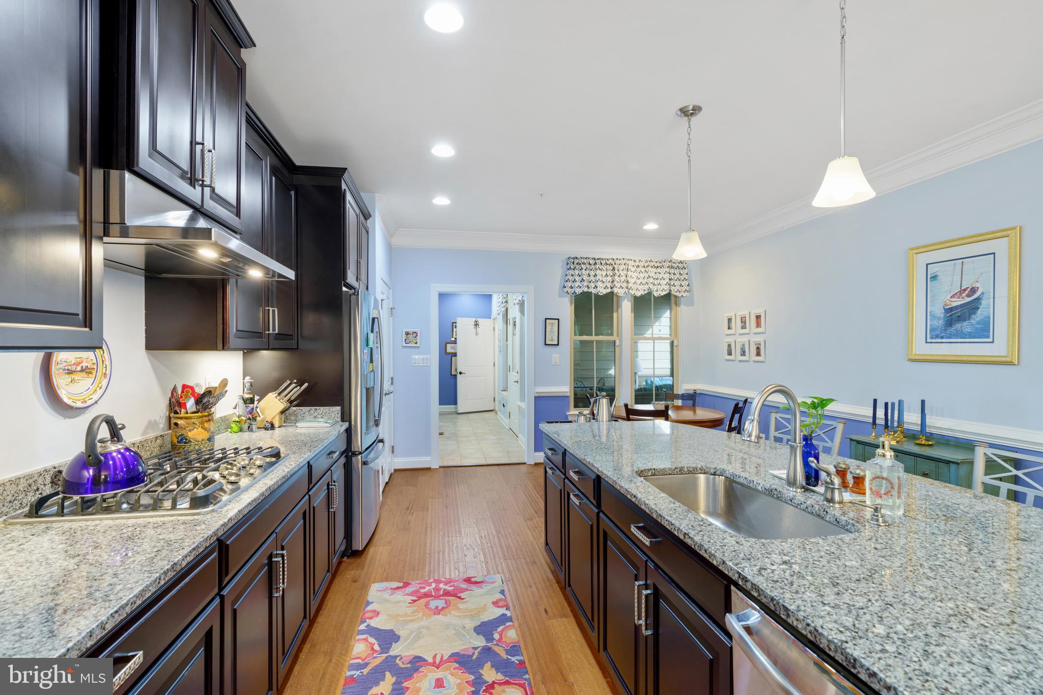 STONELEIGH SUMMIT - Residential