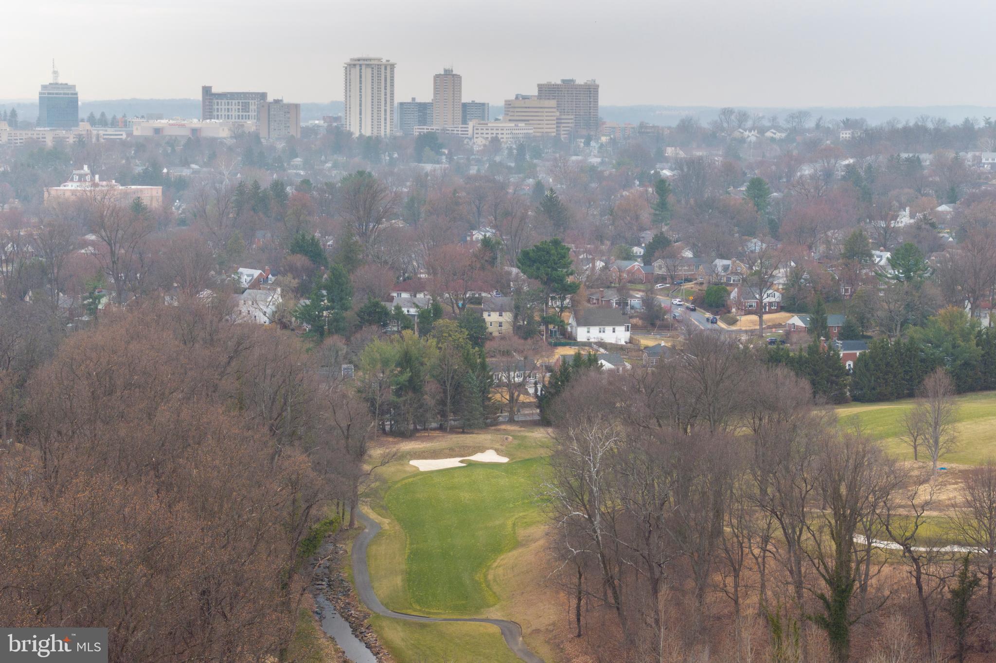 STONELEIGH SUMMIT - Residential