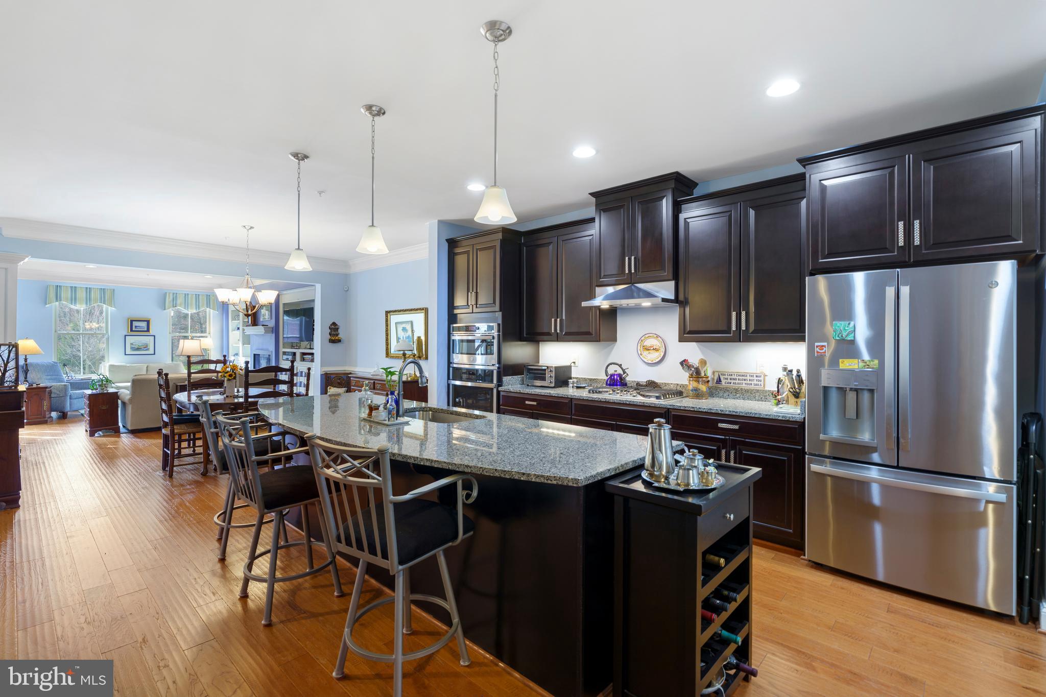 STONELEIGH SUMMIT - Residential